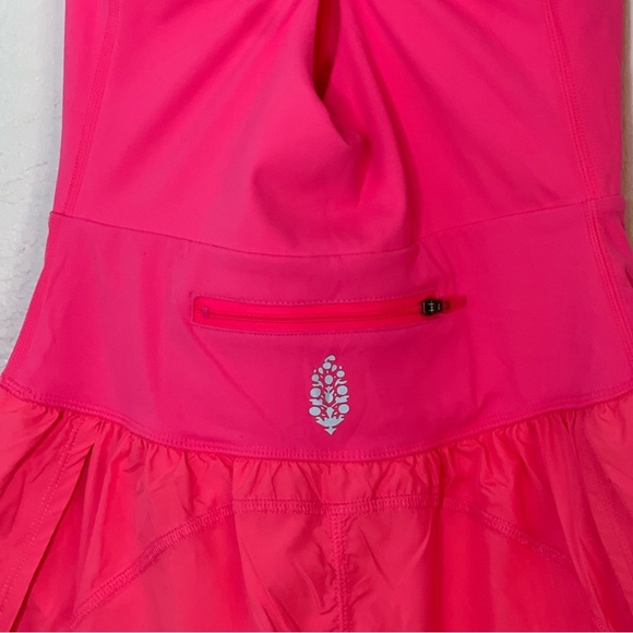 NWOT Free People Movement Righteous Runsie Romper Cutout Athletic Size XS - Picture 9 of 15